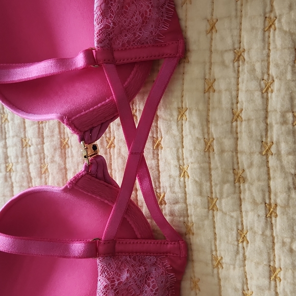 Victoria's Secret Very Sexy Push-up Bra NWOT - Picture 5 of 6